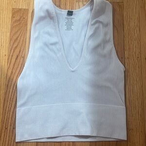 Off-white tank top from Francesca’s size 6